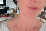 Load image into Gallery viewer, Boucles d&#39;oreilles en dentelle avec amazonite et aventurine SARAH LONGUES.
