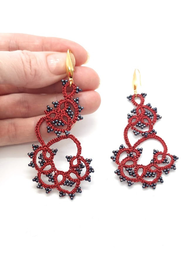 LUCK. Haute couture lace earrings.