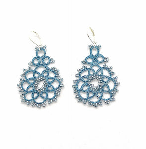 DREAM. Tatting lace earrings and glass stones. 