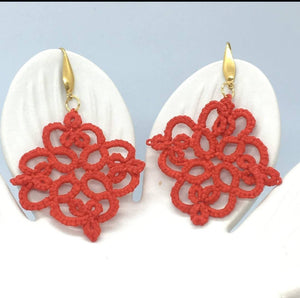 Boucles d'oreilles haute couture PilarNavarro PARIS baroque rouge lorina balteanu