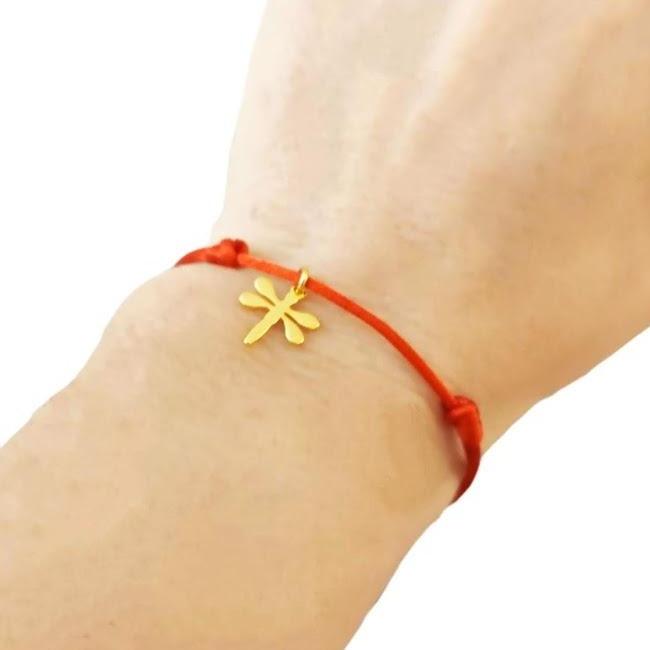 Bracelet porte bonheur talisman fil rouge libelulle Pilar Navarro PARIS