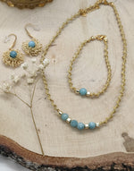 Charger l&#39;image dans la galerie, Boucles d&#39;oreilles en dentelle et pierres fines. CHLOÉ
