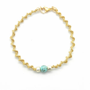 Bracelet en dentelle en pierres fines CHLOÉ.