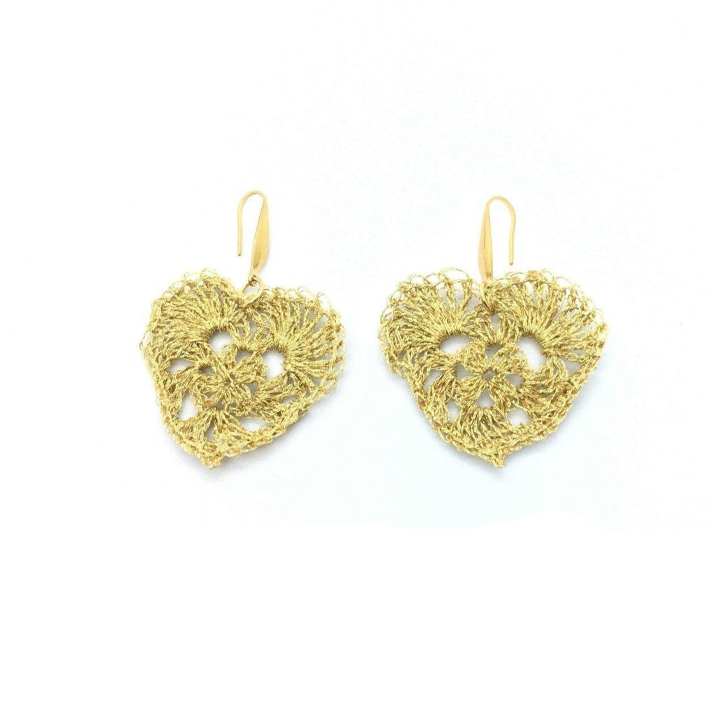 Pilar Navarro PARIS boucles d'oreilles  artisanales COEUR D'OR crochet fil doré