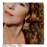 Load image into Gallery viewer, Pilar Navarro PARIS boucles d&#39;oreilles haute couture CASCADE doré
