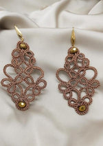 Cargar imagen en el visor de la galería, boucles d&#39;oreilles OXANA marron dentelle 

