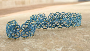 OASIS. Golden lace bracelet in tatting. 