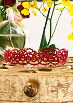 Load image into Gallery viewer, FAIRIES. Lace choker necklace in tatting and miyuki glasses.
